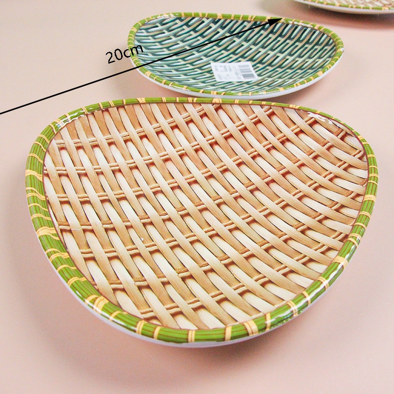 LC212 Bamboo Woven Heart-shaped Fruit Dish 2