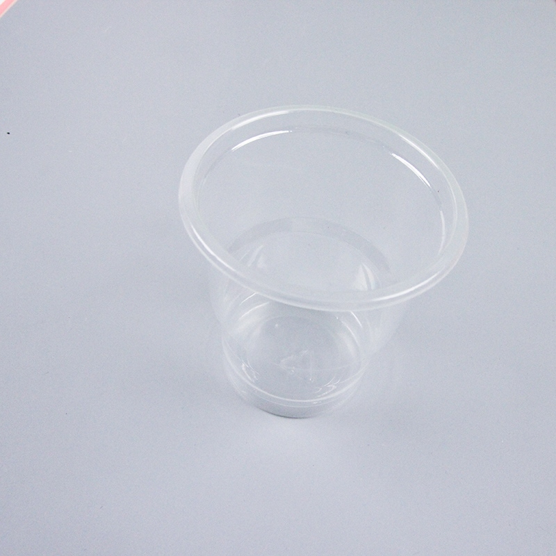 Y7010 Youdebao Thick Plastic Cup (160/case) 4
