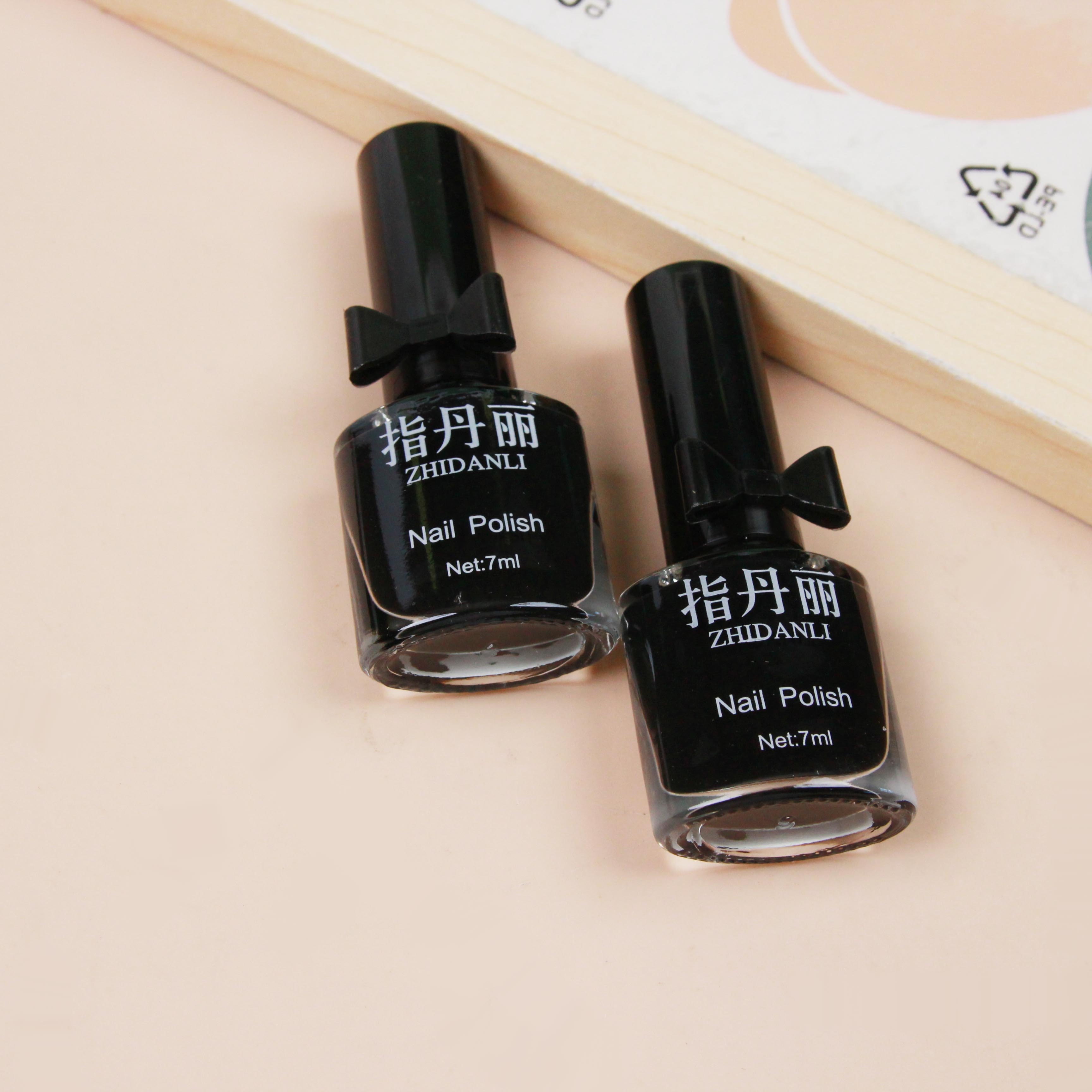 Zhidanli Black Nail Polish 2