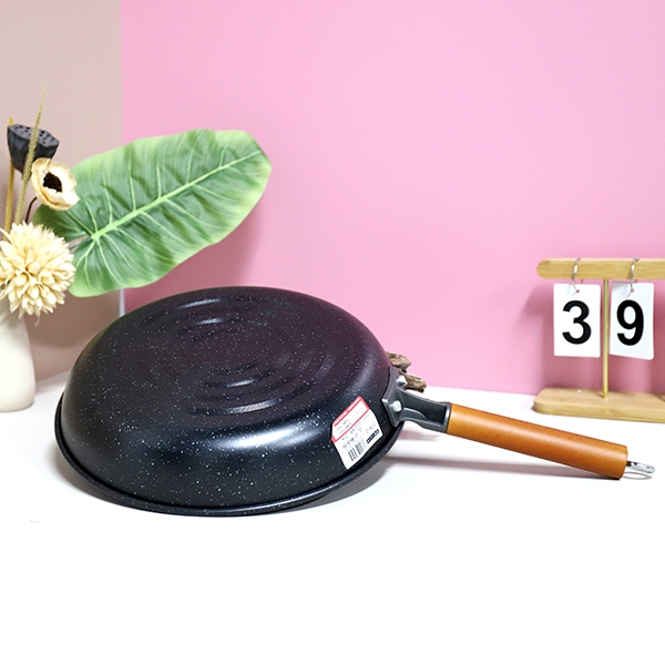 104038 Zhenwei Maifanite Frying Pan 30cm 5