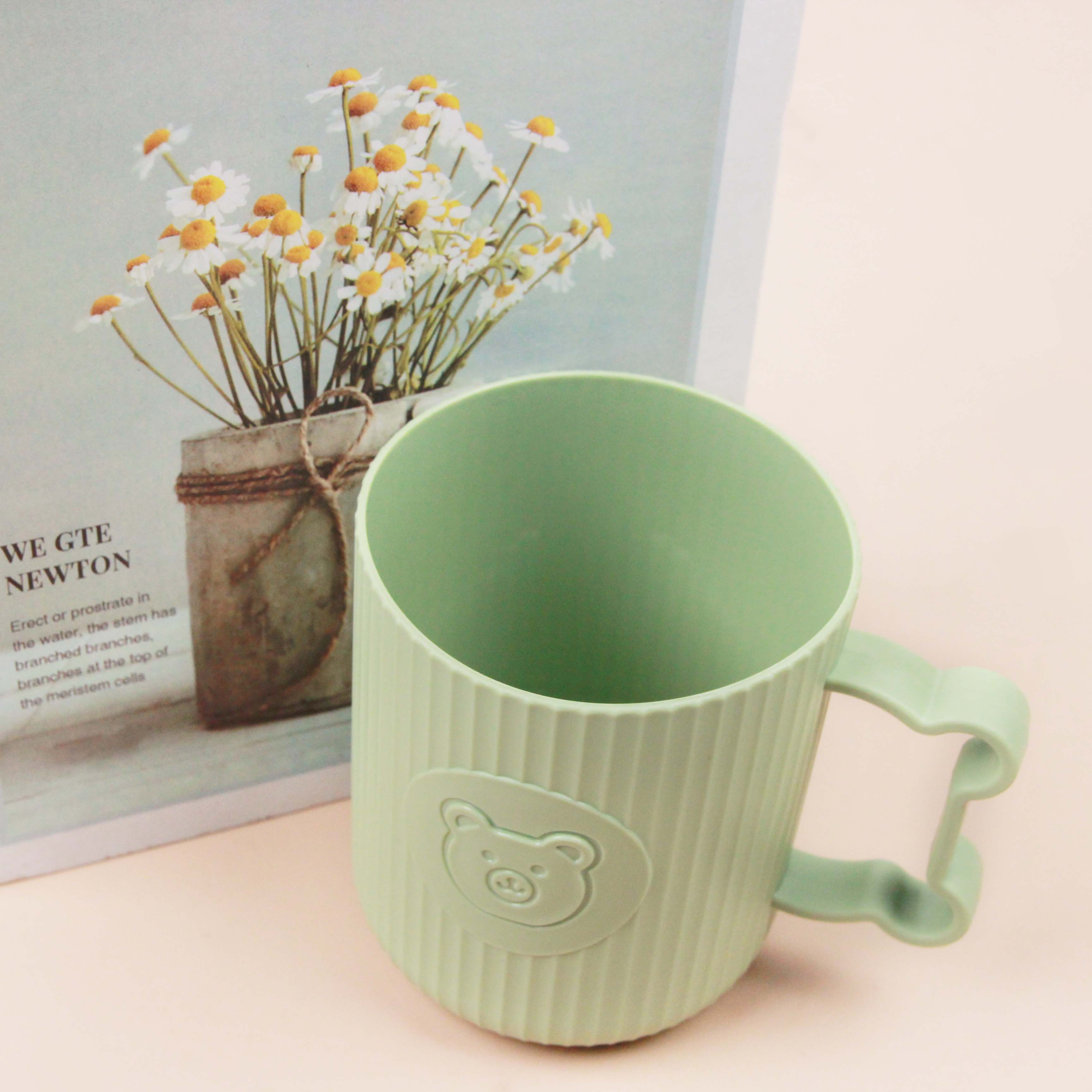 8259 Bear Mouth Cup 2