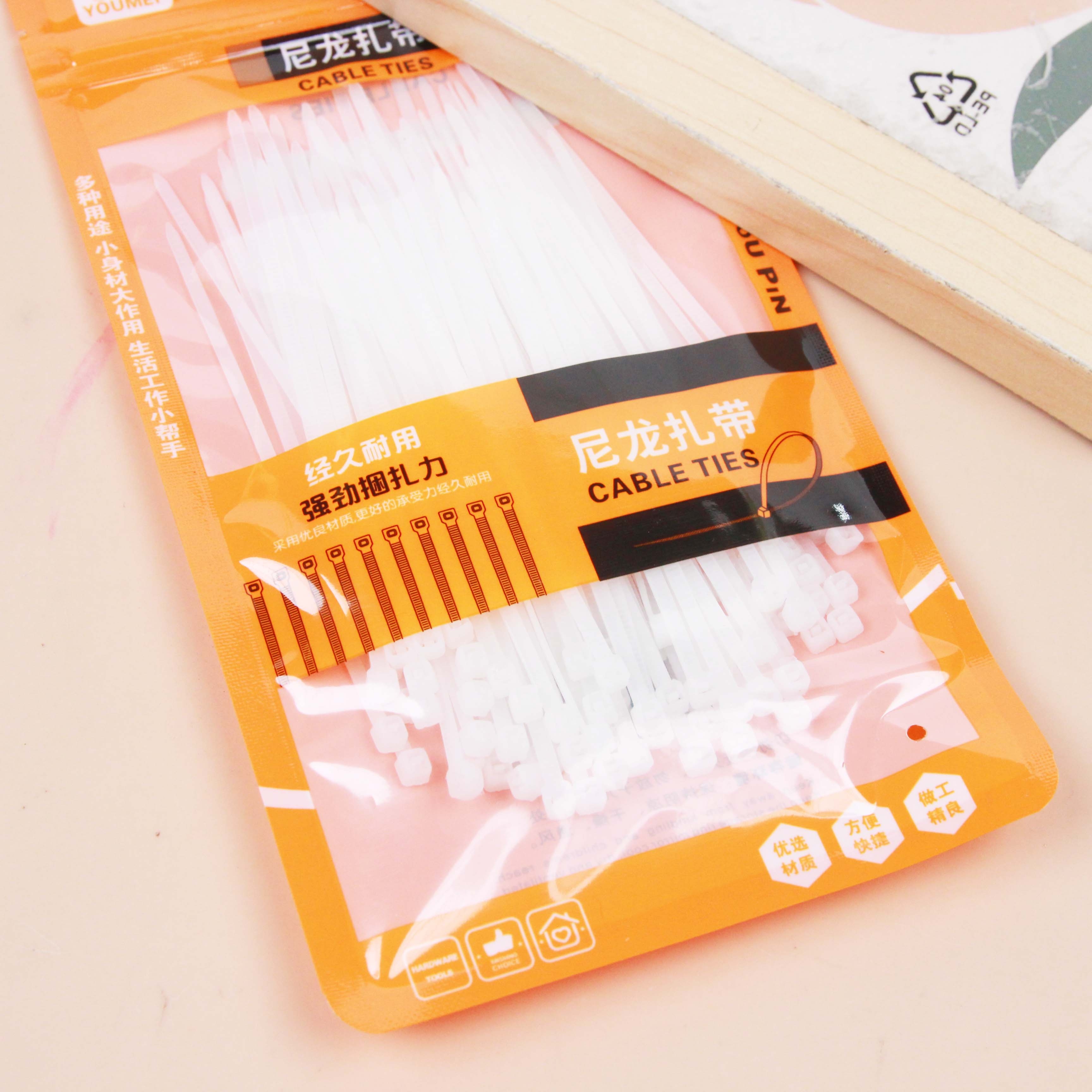 A- 9733 Cables (100/10cm)
