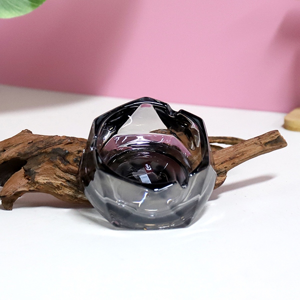 YG1201/L1 Amber Glass Ashtray (Mixed) 4