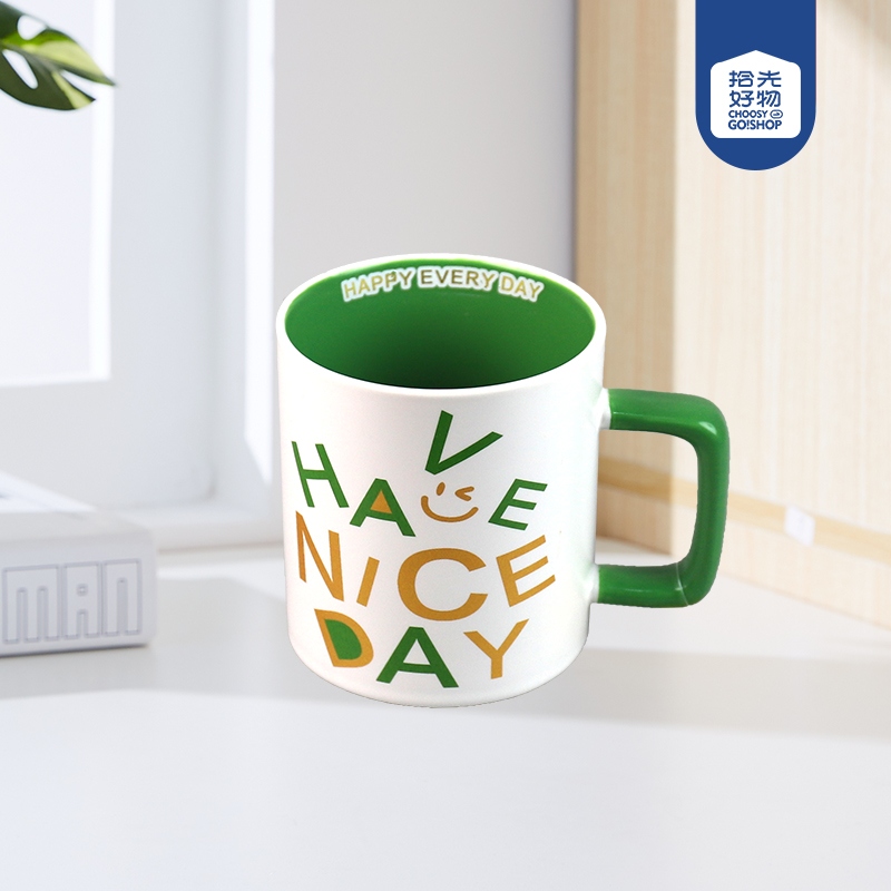 XY0099 Taza de Cerámica Amigo Plátano