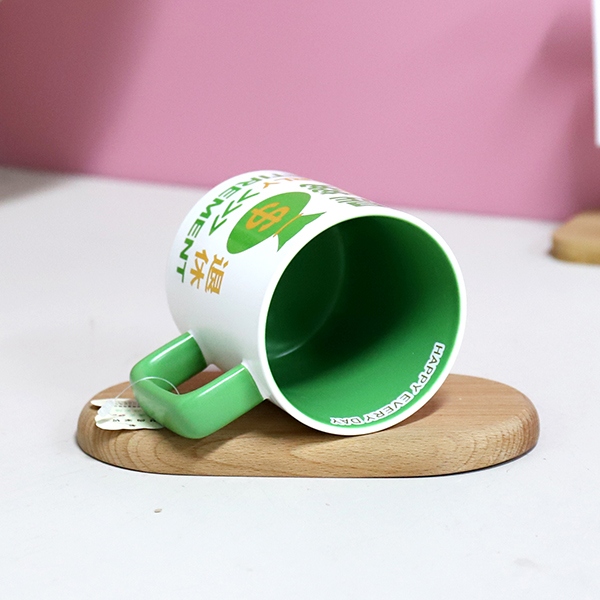 XY0099 Taza de Cerámica Amigo Plátano 4