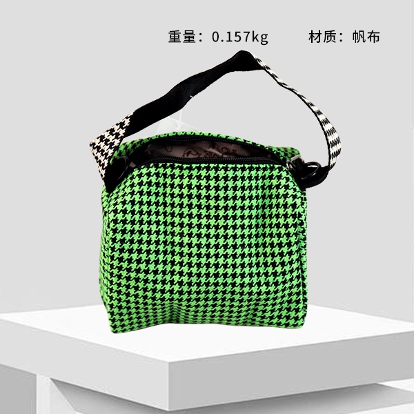 K27 Houndstooth Tote 3