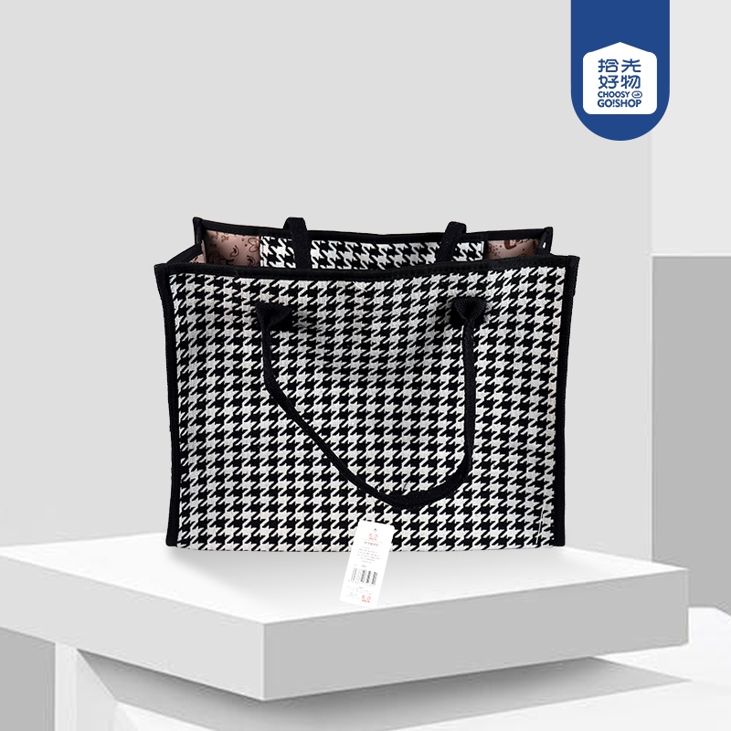 K83 Houndstooth Tote