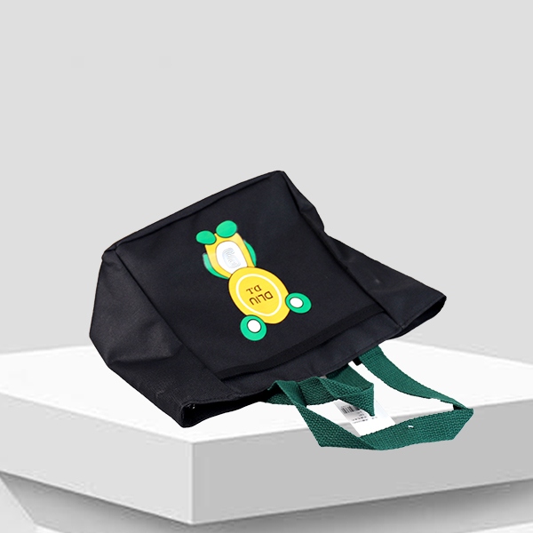 Y47 Pattern Bear Tote Bag 4