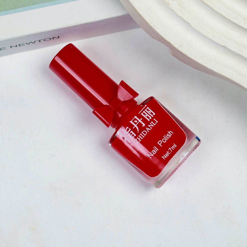 Refiriéndose a Danli Big Red Nail Polish 4